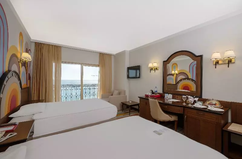 Deluxe Room Sea View, Megasaray Westbeach Antalya