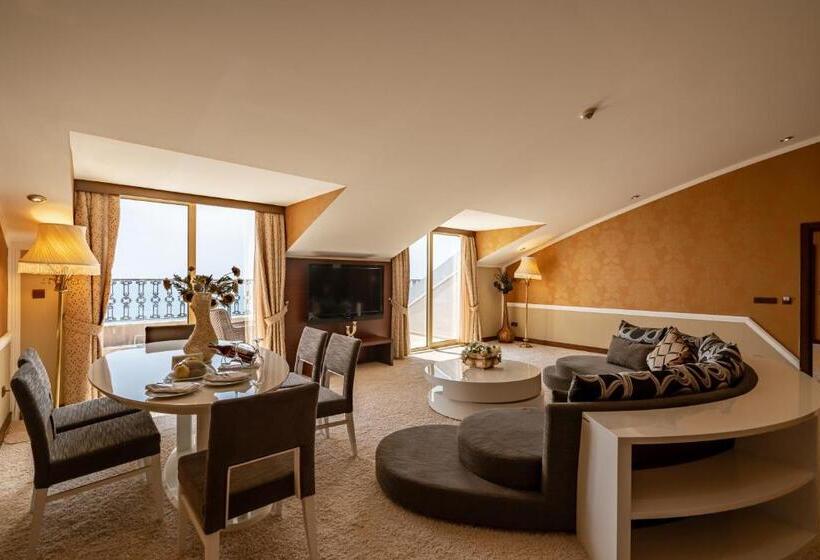 سوئیت با تخت بزرگ, Megasaray Westbeach Antalya