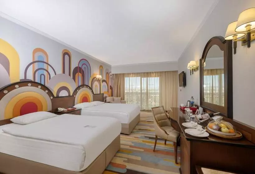 Family Room Side Sea View, Megasaray Westbeach Antalya