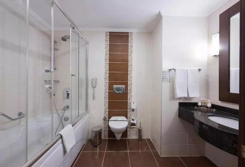Deluxe Triple Room, Megasaray Westbeach Antalya