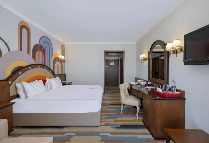 Deluxe Room City View, Megasaray Westbeach Antalya
