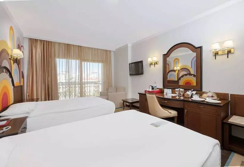 Deluxe Room City View, Megasaray Westbeach Antalya