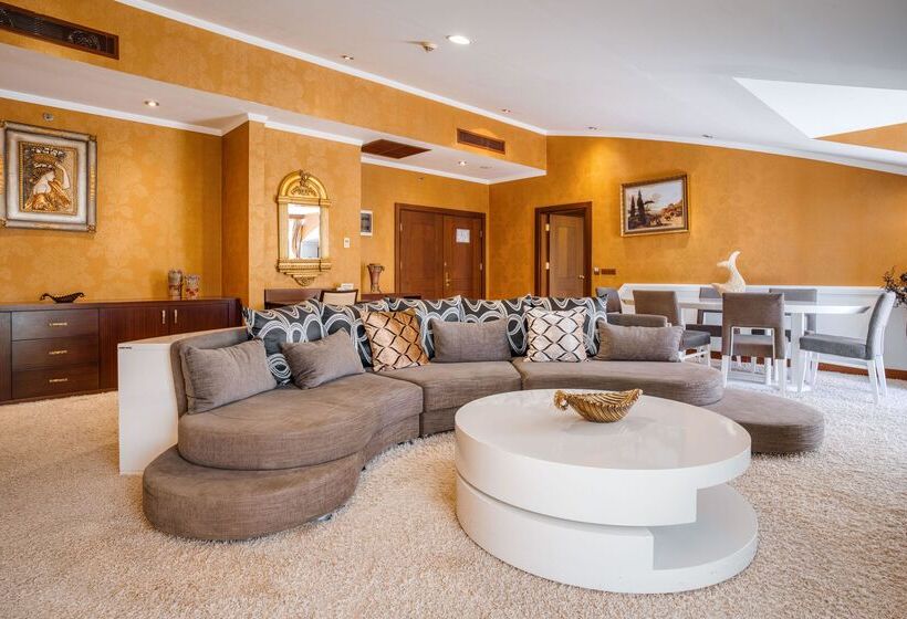 سوئیت با تخت بزرگ, Megasaray Westbeach Antalya