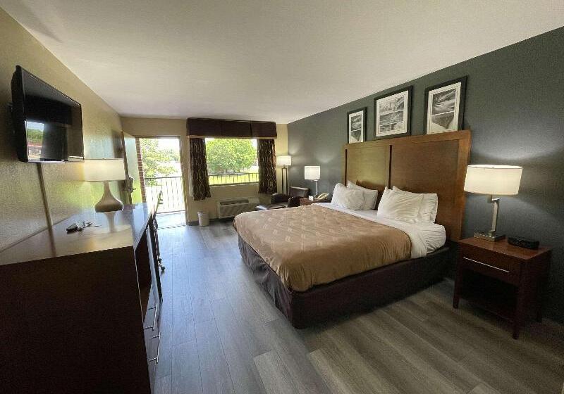 سوییت جونیور با چشم‌انداز جانبی دریا, Megasaray Westbeach Antalya