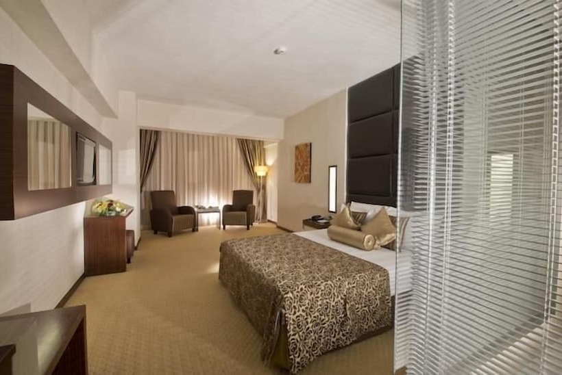 اتاق استاندارد, North Point