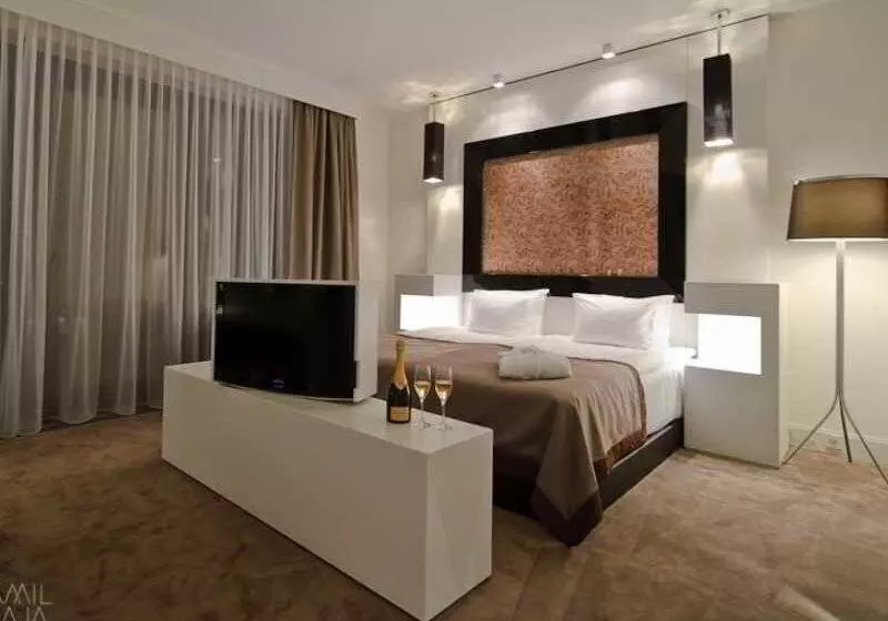 اتاق استاندارد, Platinum Palace Boutique Hotel & Spa