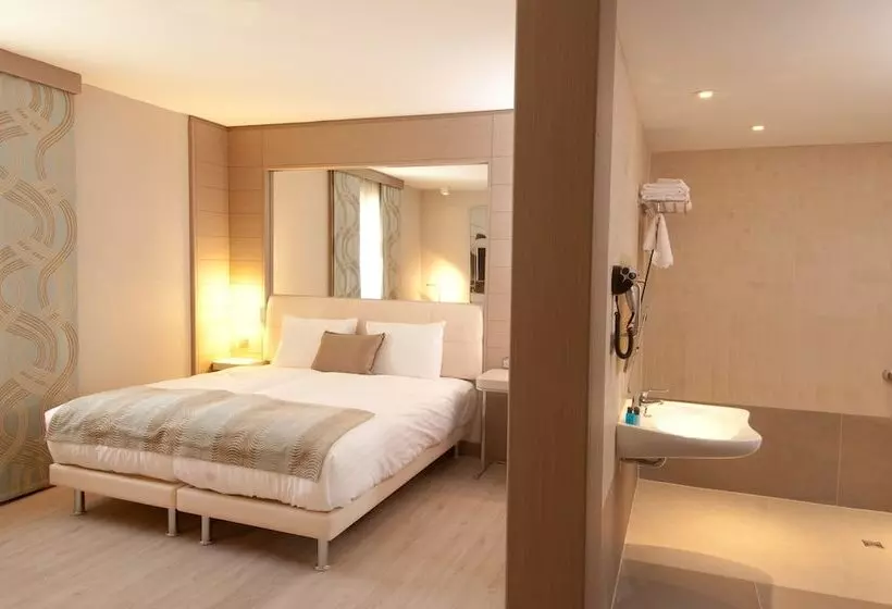 スーペリアールーム, Titanic Comfort Mitte