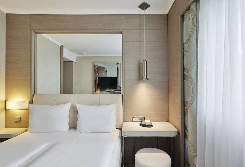 اتاق کلاس بیزنس, Titanic Comfort Mitte