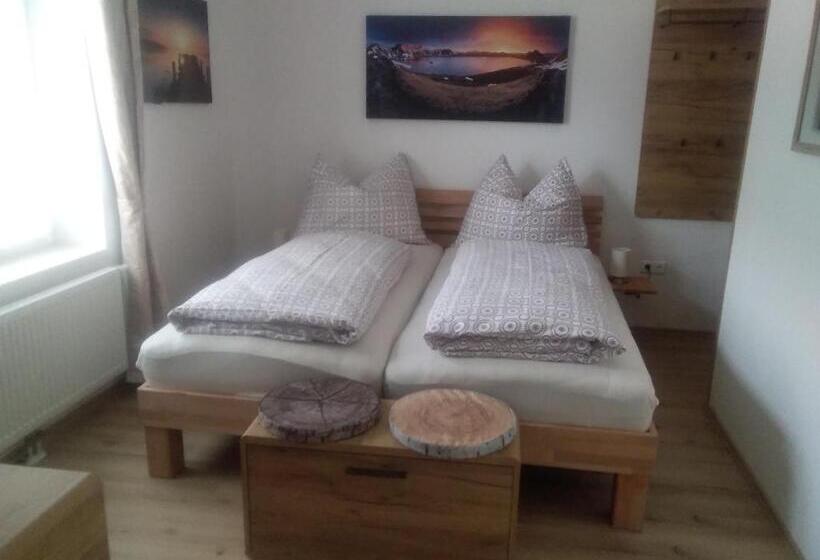 غرفة قياسية, Bike Pension Knausz