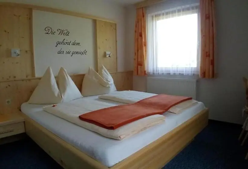 Standard-huone Parveke, Gästehaus Pürstl Kocher