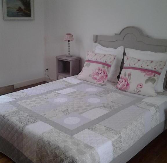 带花园景观的标准三人间, L Ecrin