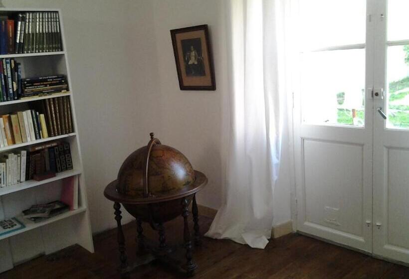 带花园景观的标准三人间, L Ecrin