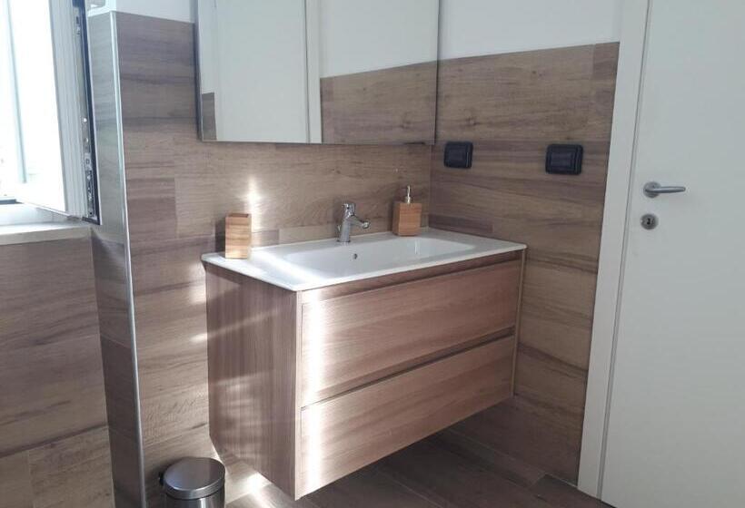 اتاق استاندارد, La Casa Dei Nonni