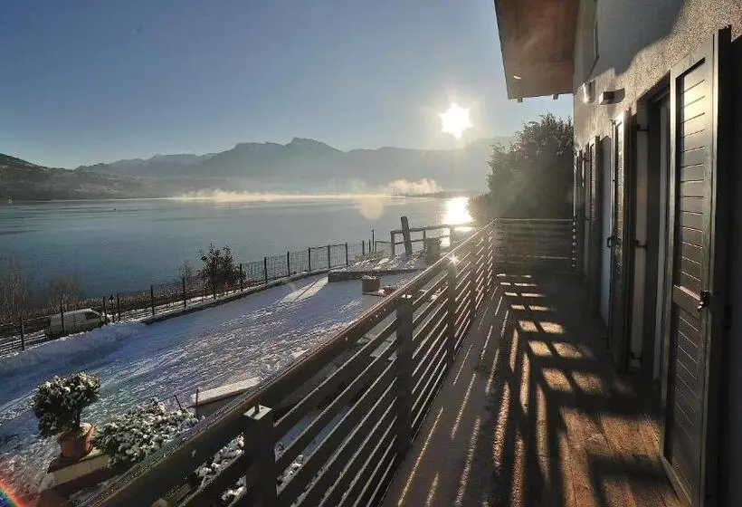 Superior room with lake view, Happy Days Sul Lago