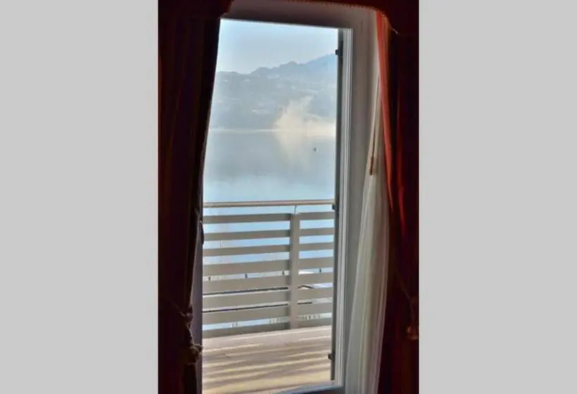 キングサイズベッドのスタンダードルーム, Happy Days Sul Lago