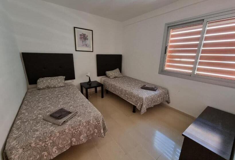 آپارتمان 1 خوابه با بالکن, Strelitzia Park