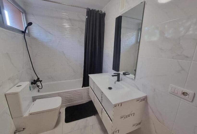 آپارتمان 1 خوابه با تراس, Strelitzia Park