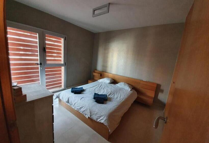 آپارتمان 1 خوابه با چشمانداز باغ, Strelitzia Park