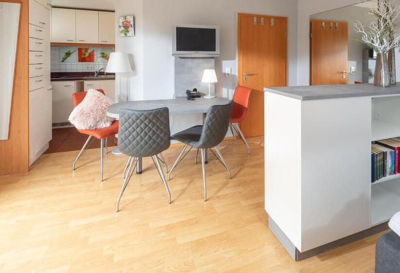 Апартаменты 1 Спальня с Террасой, Appartement Haus Bracht  Direkt Am Kurplatz