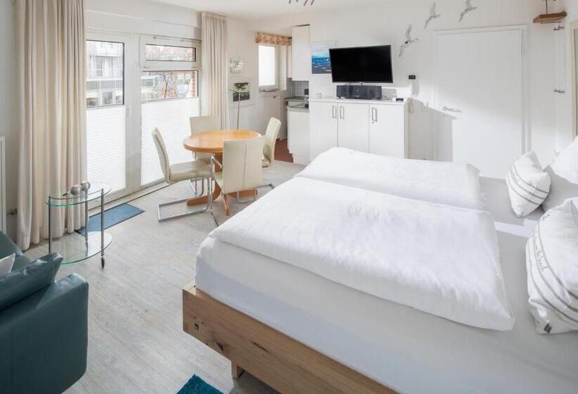 Апартаменты 1 Спальня с Балконом, Appartement Haus Bracht  Direkt Am Kurplatz
