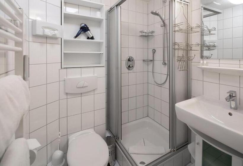 شقة غرفة نوم واحدة مزودة بشُرفة, Appartement Haus Bracht  Direkt Am Kurplatz