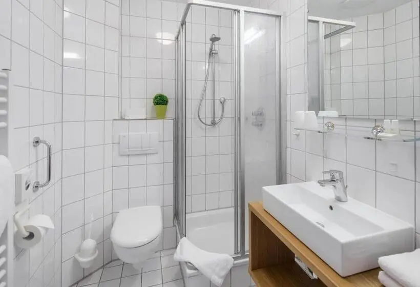1 Bedroom Apartment Lake View, Appartement Haus Bracht  Direkt Am Kurplatz