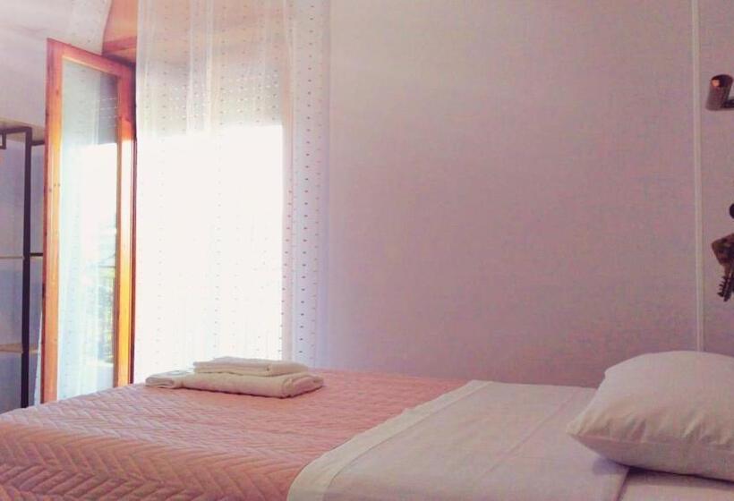 スタンダードシングルルーム, B&b Mariele