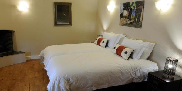 اتاق خانواده اجرایی, 59 On Central