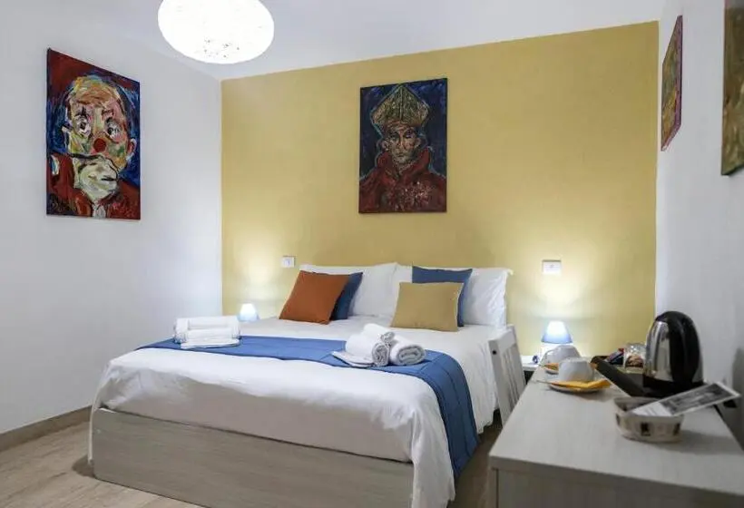اتاق لوکس, A Room De Scugnizzi