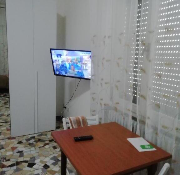 غرفة قياسية حمام مشترك, Affittacamere Mark