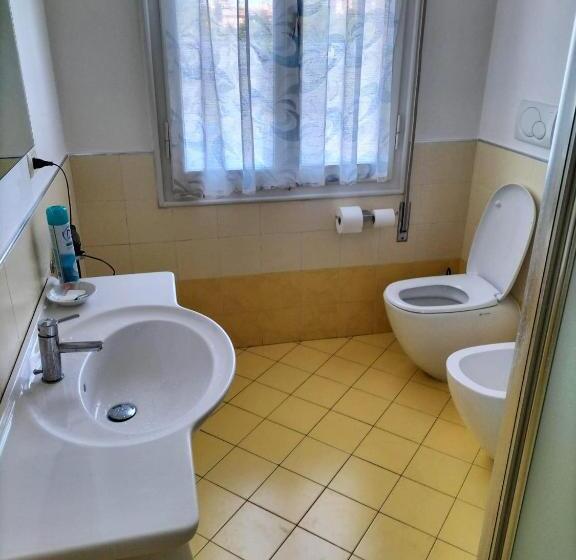 غرفة قياسية ثلاثية حمام مشترك, Affittacamere Mark