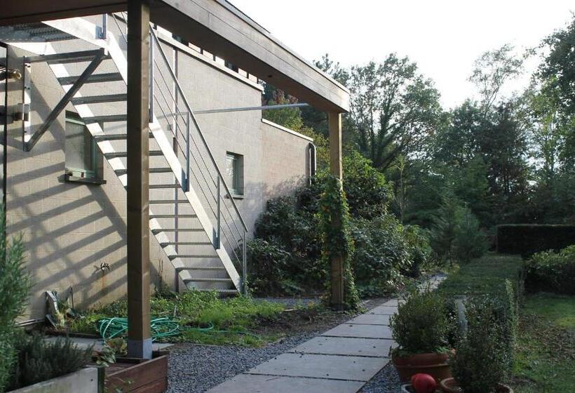 ２ベッドスイートルーム, Beau Reg Art