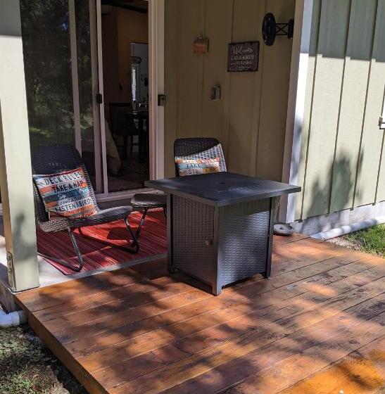 اتاق استاندارد با تخت بزرگ, Kilauea House