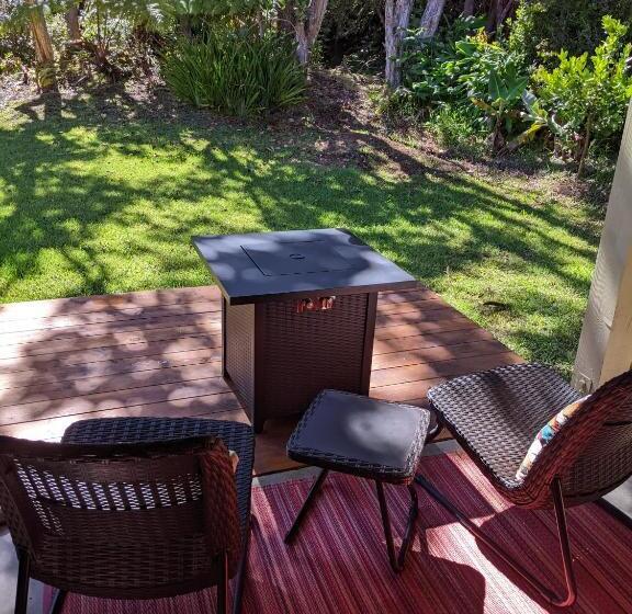 اتاق استاندارد با تخت بزرگ, Kilauea House