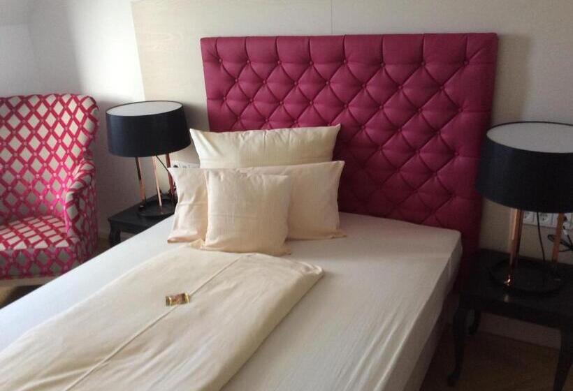 Номер Стандарт Индивидуальный, Schloss Höhenried