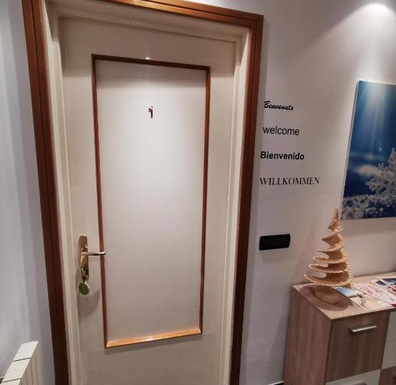 غرفة قياسية سرير بطابقين مزودة بحمام مشترك, Fiocco Di Neve