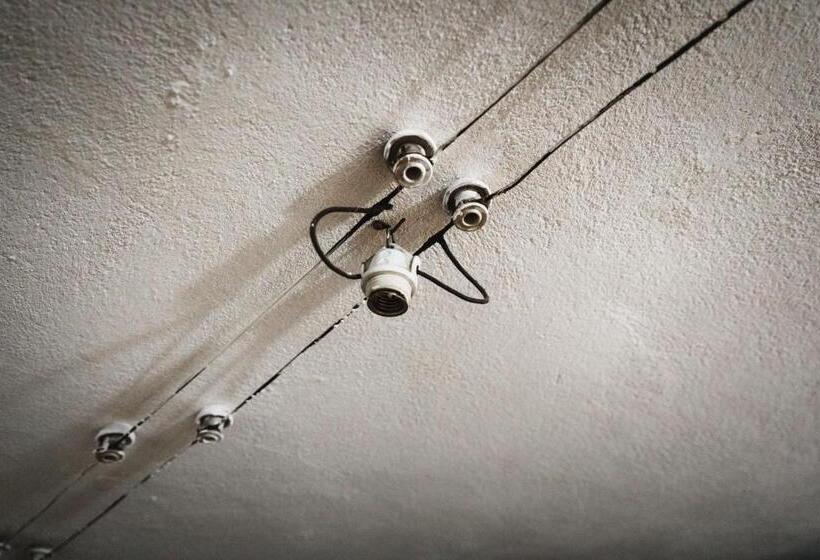 شقة غرفتين, Snickaren Vandrarhem I Grästorp   Egen Lägenhet   Own Apartments