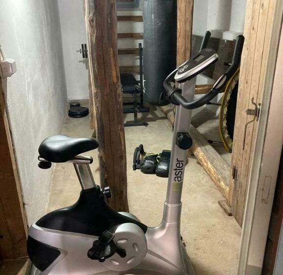 شقة غرفتين, Snickaren Vandrarhem I Grästorp   Egen Lägenhet   Own Apartments