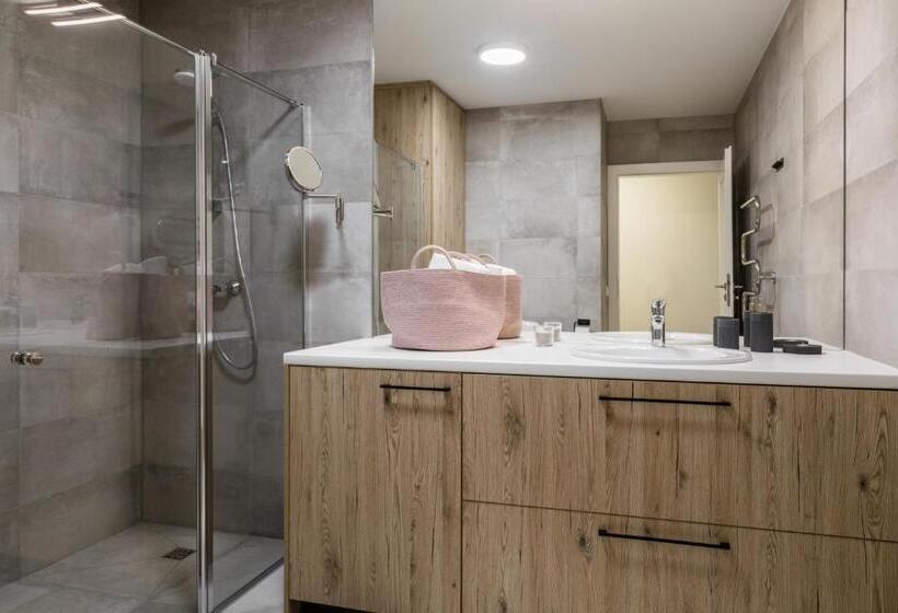 آپارتمان لوکس 1 خوابه, Apartment Hotel Laisve