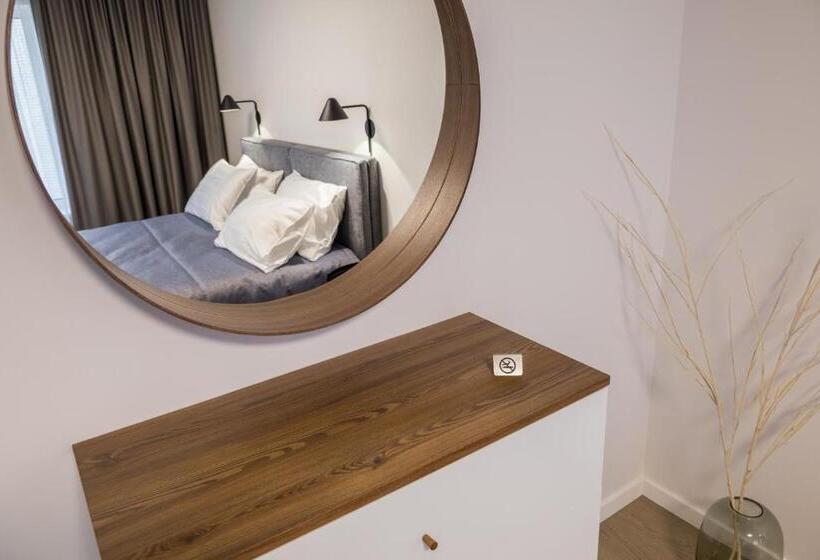 آپارتمان 1 خوابه, Apartment Hotel Laisve