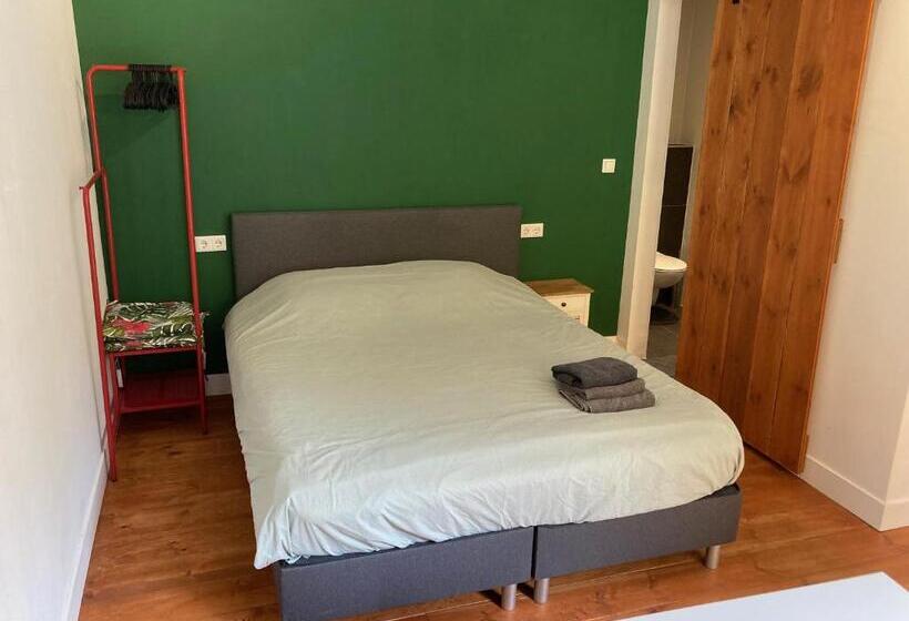 Студия Стандарт, B&b De Bievangh