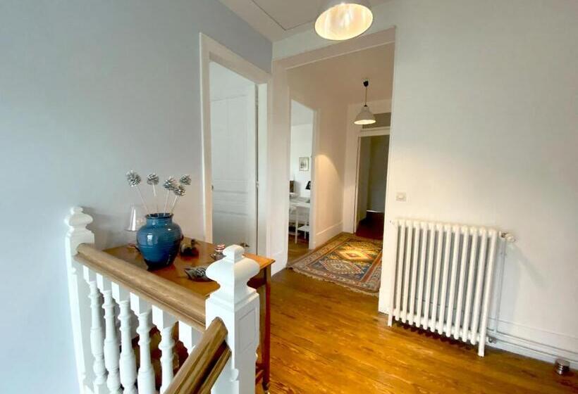 Номер Стандарт, Les Chambres De Louis