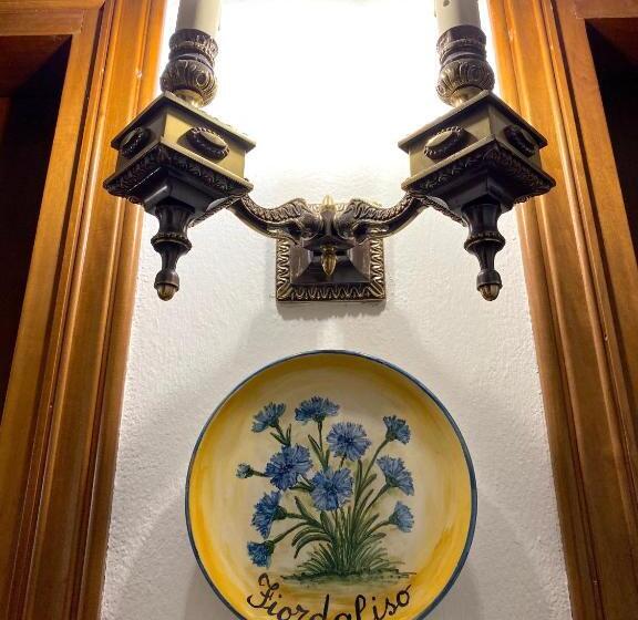 Standard room with outdoor bath, Villa Molinella