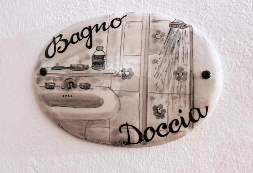 Standard room with outdoor bath, Villa Molinella