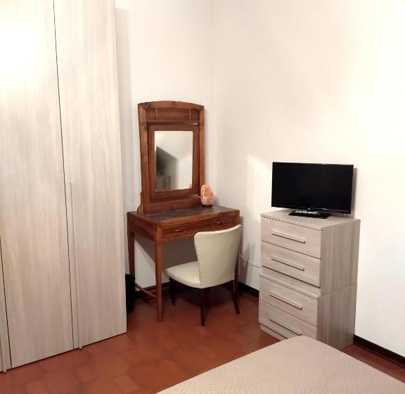 Standard room with outdoor bath, Villa Molinella