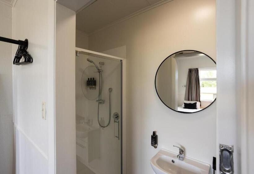 חדר משפחתי, Glenalmond Country Motels