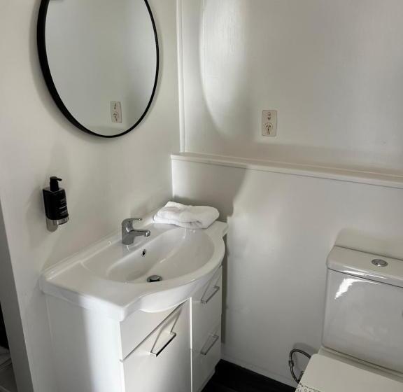 חדר משפחתי, Glenalmond Country Motels