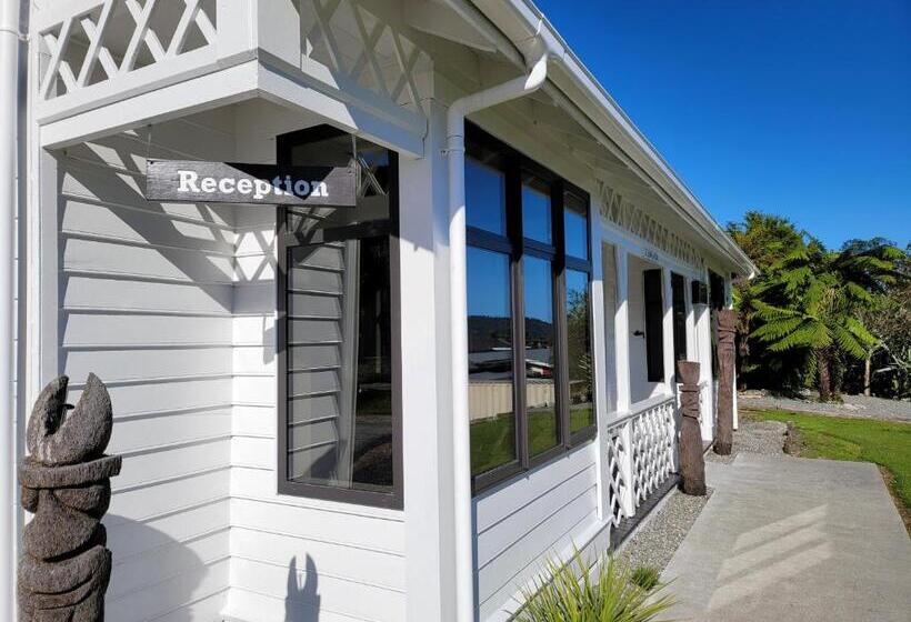 סטודיו סופריור, Glenalmond Country Motels