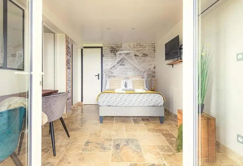 ガーデンビュースイート, Chambres D Hôtes La Mascrabiere Bed & Spa