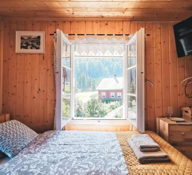 スタンダード４人部屋, Gästehaus Alpenglühn